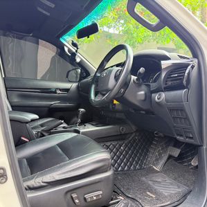 Toyota Hilux Rocco B5 2018 - Image 4