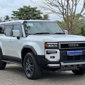 Toyota Land Cruiser Prado 250 2024 - Image 2