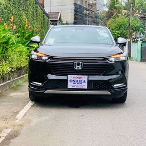 Honda Vezel Z Play 2023 - Image 3
