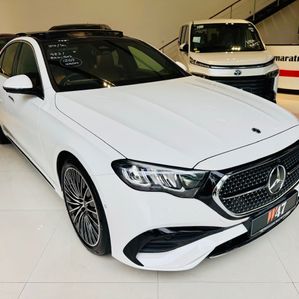 Mercedes Benz E200 AMG Premium 2.0 B/Ne 2024 - Image 2