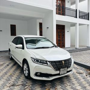 Toyota Premio G Superior 2019 - Image 3