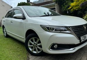 Toyota Premio 2018