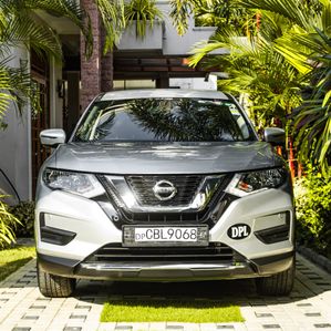 Nissan X-Trail (Non Hybrid) Embassy 2019 - Image 2