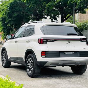 Hyundai Venue High Spec 2025 - Image 3