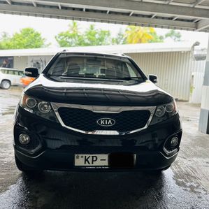 Kia Sorento 2011 - Image 2