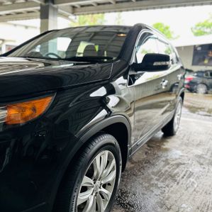 Kia Sorento 2011 - Image 3