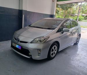 Toyota Prius 2014