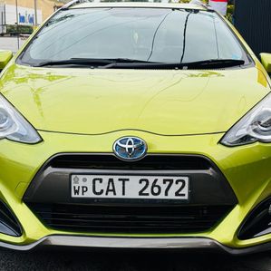 Toyota Aqua X Urban 2015 - Image 2