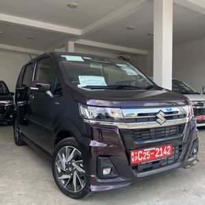 Suzuki Wagon R Custom ZX 2023 - Image 2
