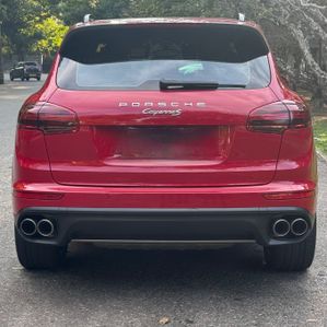 Porsche Cayenne S E-Hybrid 2016 - Image 2