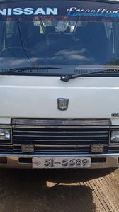Nissan VYG 1986