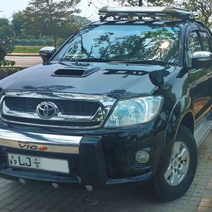Toyota Hilux 2010 - Image 3