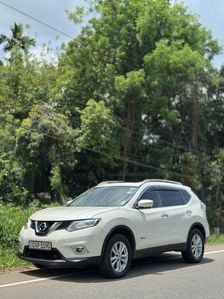 Nissan X-Trail sunroof 2015