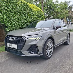 Audi Q3 2019 - Image 3