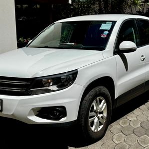 Volkswagen Tiguan 2014 - Image 2
