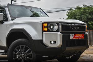 Toyota Land Cruiser Prado VX 2024