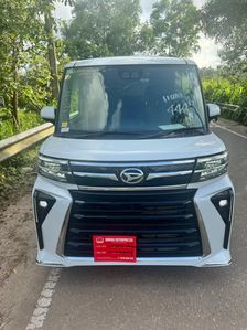 Daihatsu Tanto 2023