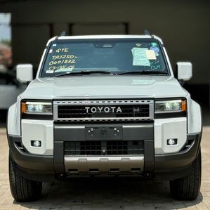 Toyota Land Cruiser Prado 250 2025 - Image 2