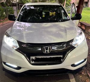 Honda Vezel RS Sensing 2017