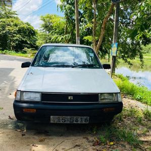 Toyota Corolla 1985 - Image 2
