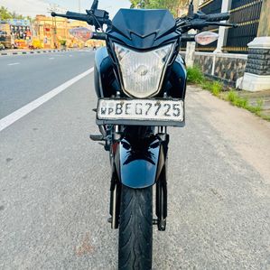 Honda CB Hornet Black 2016 - Image 2
