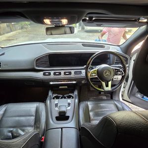 Mercedes Benz GLE 300D 2019 - Image 3