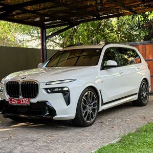 BMW X7 M Sport Diesel 2024 - Image 3