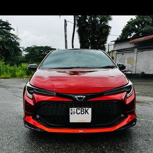 Toyota Corolla 2018 - Image 2