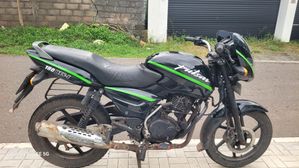 Bajaj Pulsar 180 2006