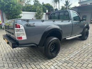 Ford Ranger 2011