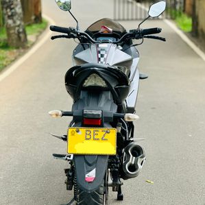 Suzuki Gixxer SP 2017 - Image 2