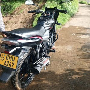 Bajaj Discover 125 2018 - Image 2