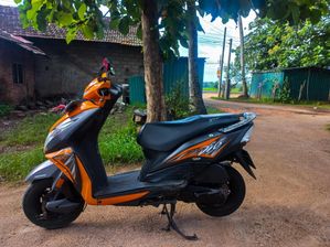 Honda Dio 2018