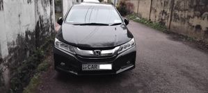 Honda Grace Ex 2016