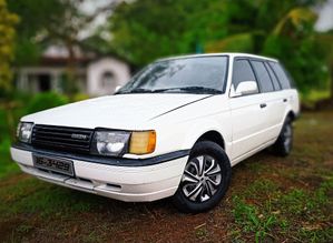 Mazda Familia 1989