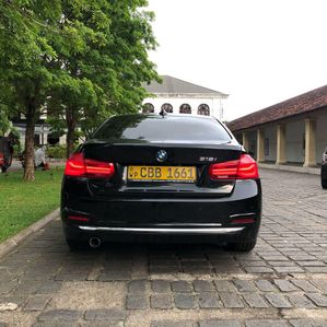 BMW 318i 2018 - Image 3