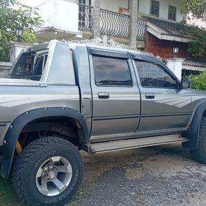 Toyota Hilux 107 Double Cab 1998 - Image 3