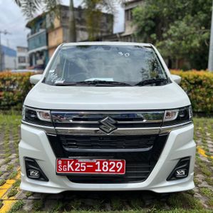 Suzuki Wagon R Custom Z Hybrid ZX 2022 - Image 2