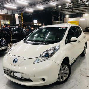 Nissan Leaf AZE0 X Grade 2012 - Image 2