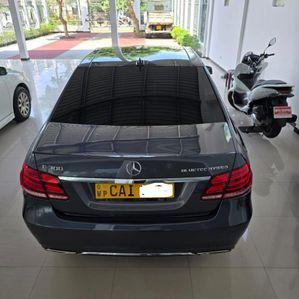 Mercedes Benz E300 2015 - Image 3