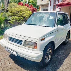 Suzuki Vitara 4×4 Jeep 1996 - Image 2
