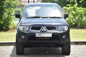 Mitsubishi L200 2011