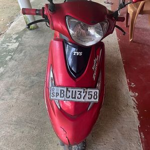 TVS Zest 2015 - Image 2