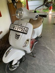 Vespa VXL 2019