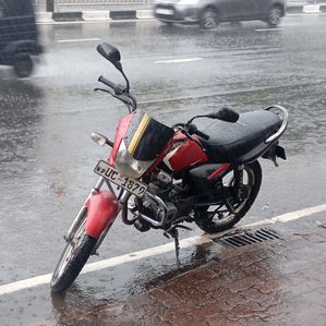 Bajaj Platina 100 2008 - Image 3