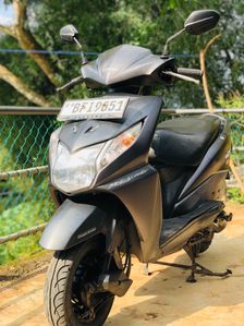 Honda Dio 2017