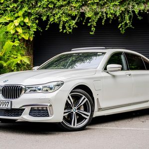 BMW 740Le M-Sport LWB 2018 - Image 2