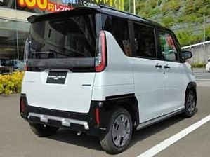 Mitsubishi Delica Wagon R T Premium 2024