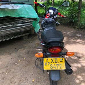 Bajaj Platina 100 2013 - Image 2