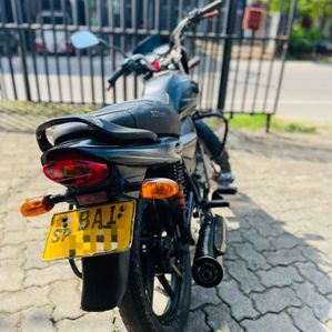 Bajaj Platina 2013 - Image 3